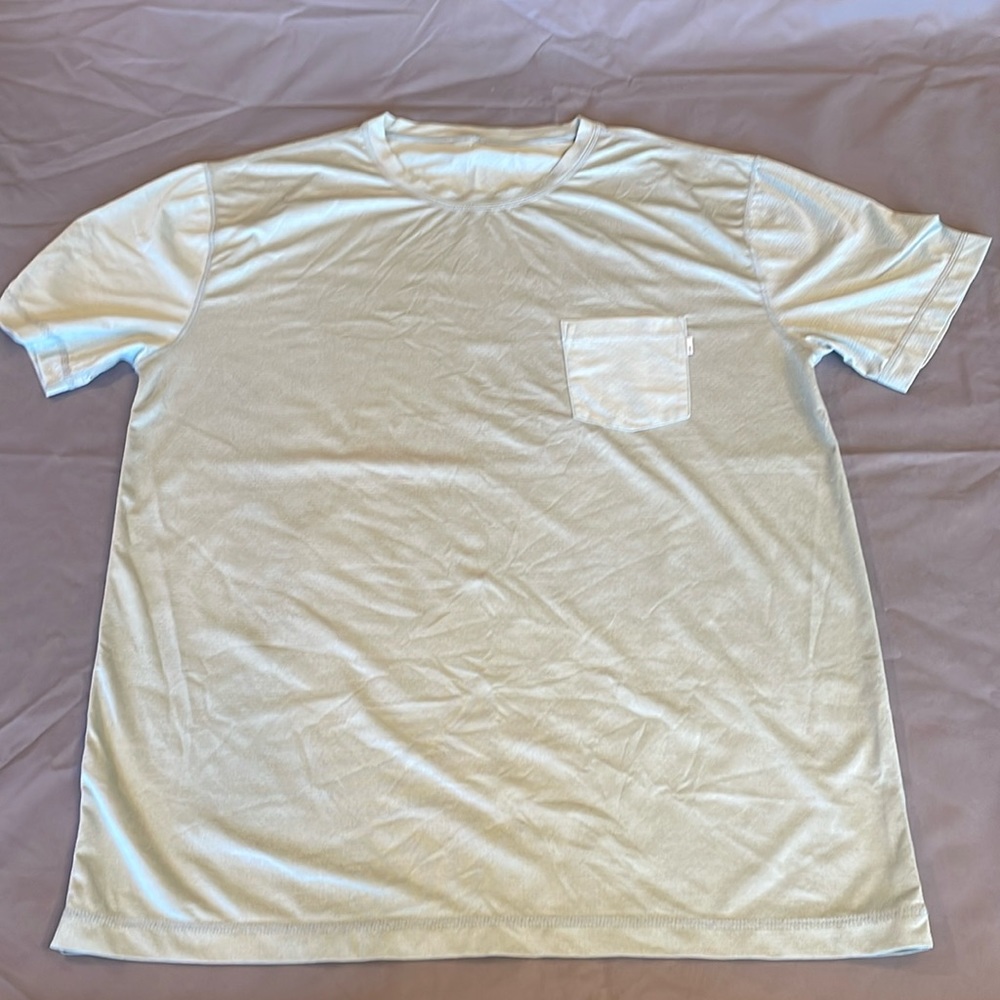 Vuori Mens XL T-Shirt light blue Performance Pocket